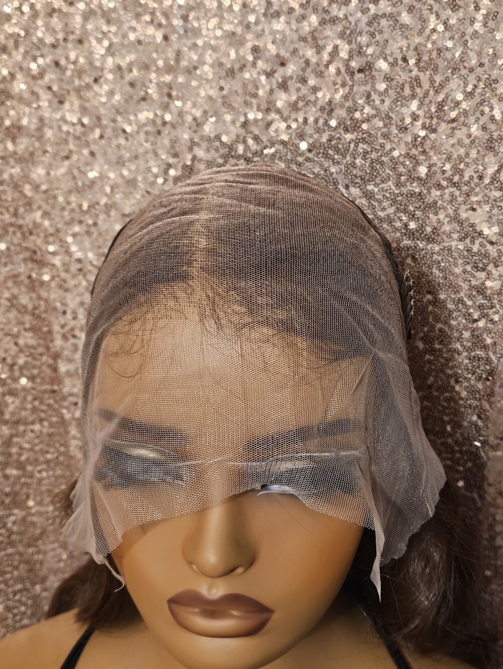 Lace Front Wig - Picture 4 of 6